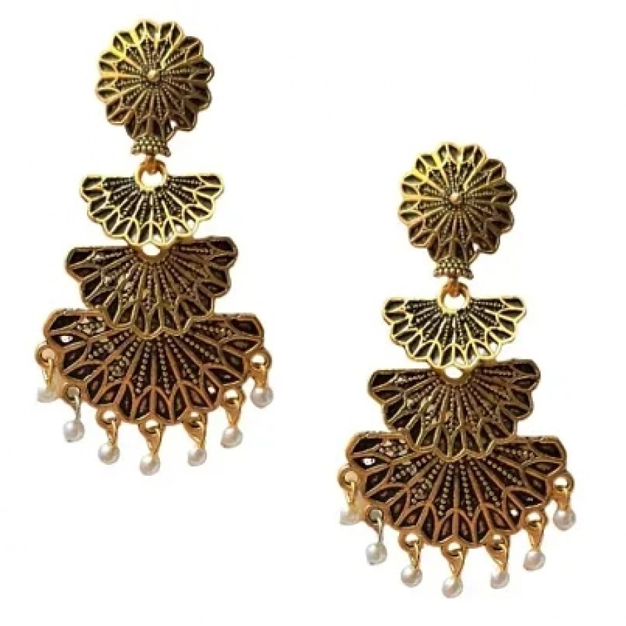 Trendy Beautiful Golden Alloy Earrings