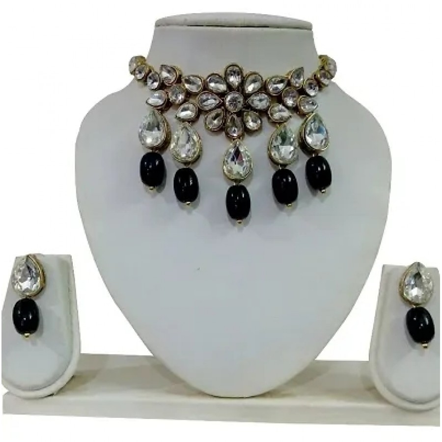 Kundan Chokar Necklace set with Earring Black