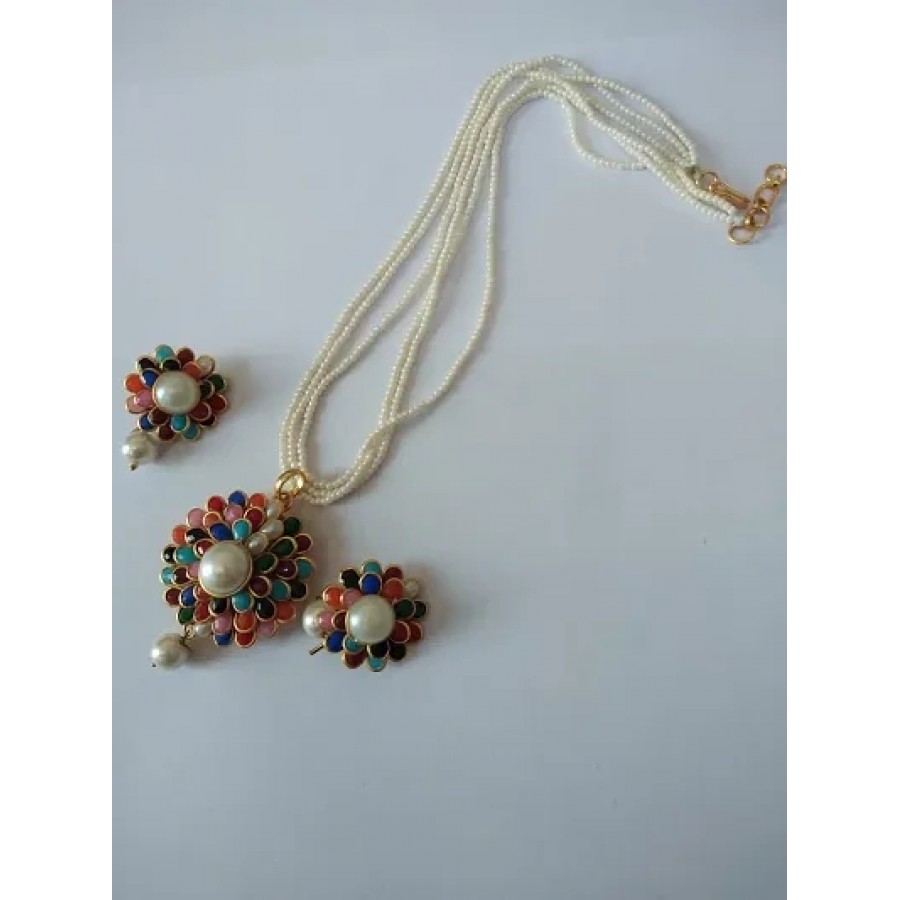 Multicoloured Pearl Jewllery Sets