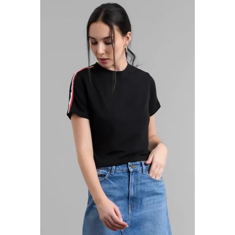 BLACK T-SHIRT WITH DOUBLE CONTRAST